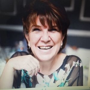 Meet your Posher, Gloria